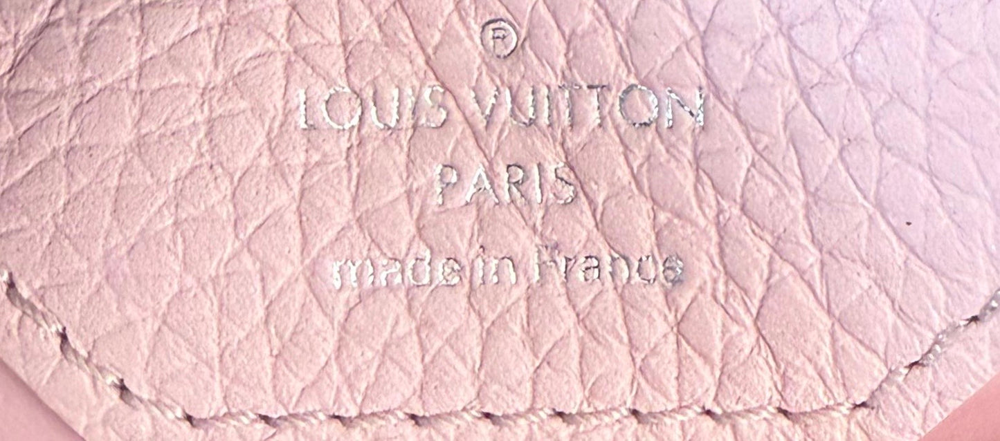 Louis Vuitton Capucines MM