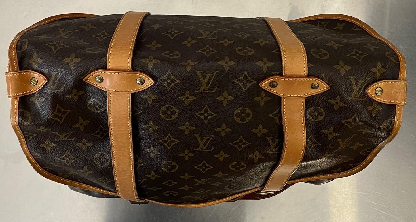Louis Vuitton Saumur 43