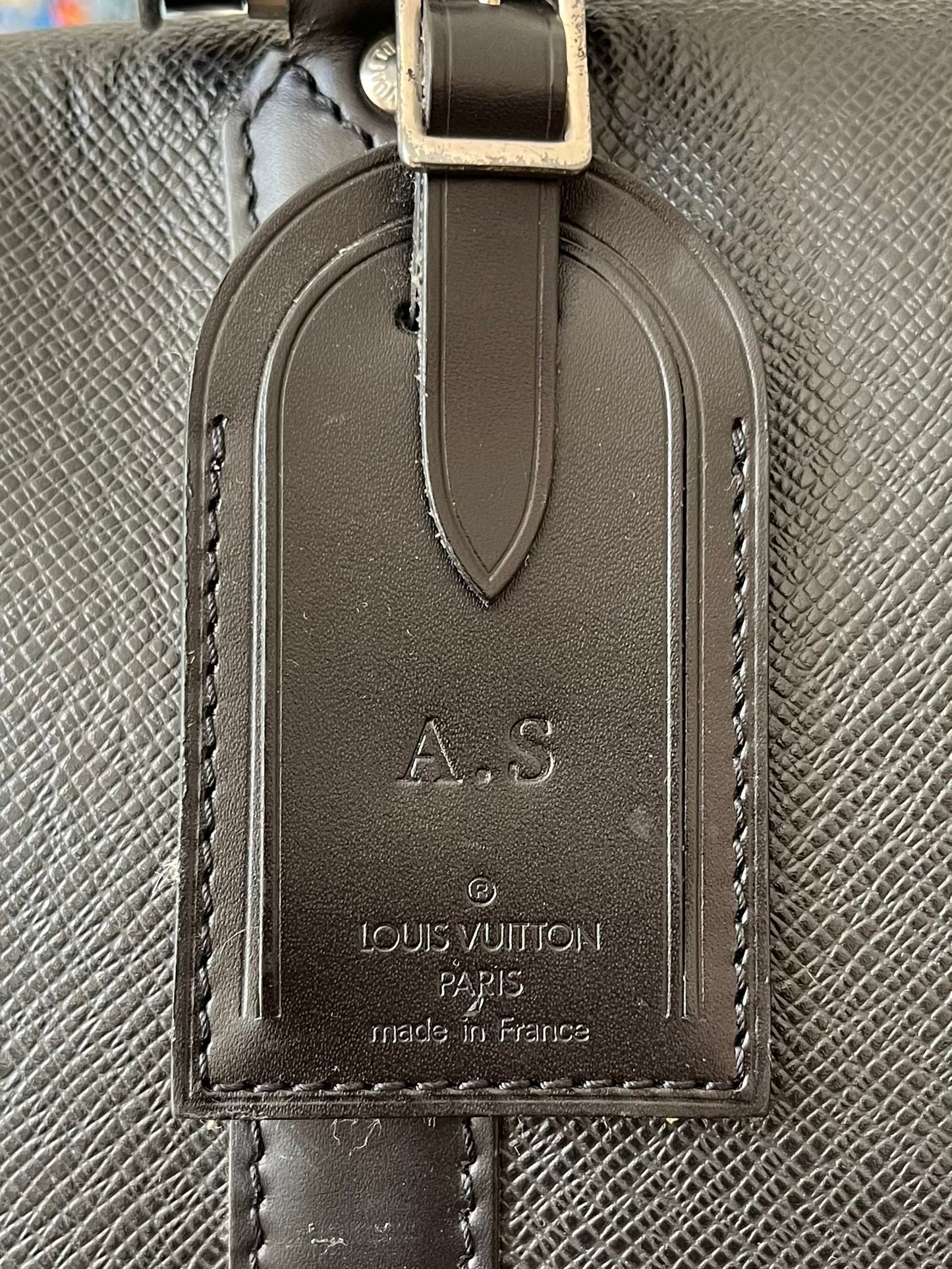 Louis Vuitton Kendall PM Taiga