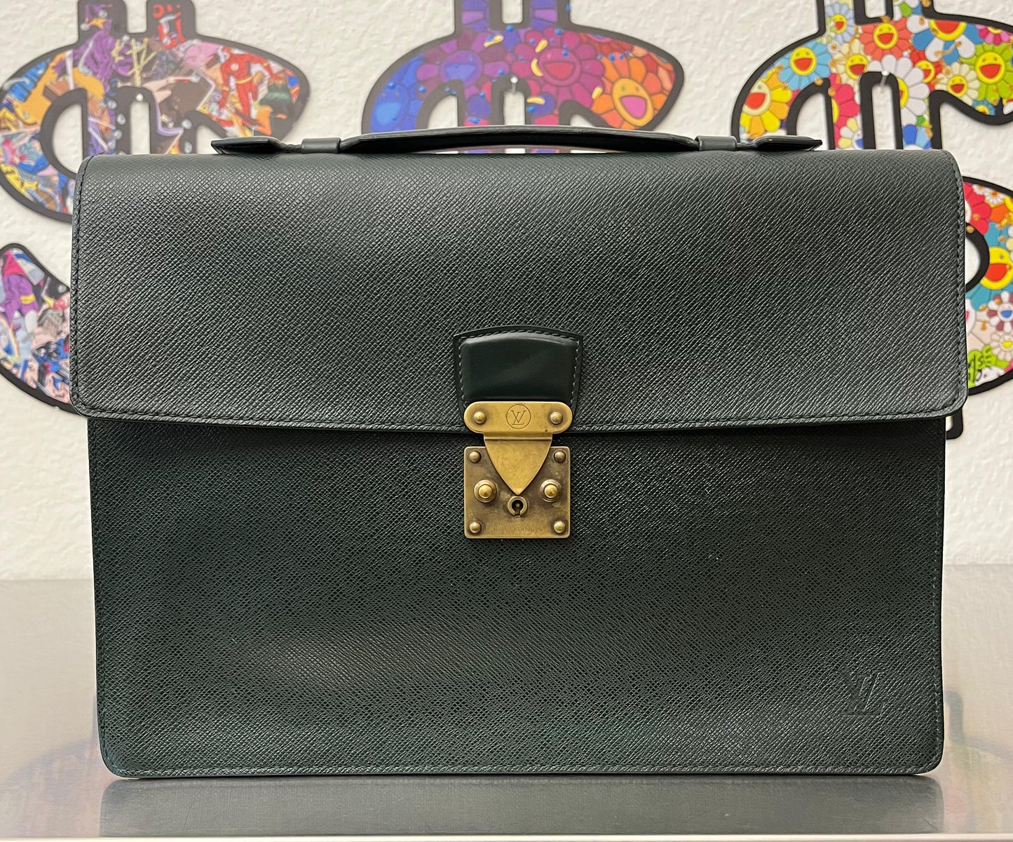 Louis Vuitton Serviette Kourad