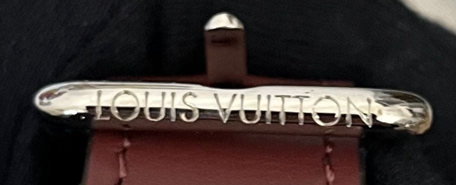 Louis Vuitton Porte Documents Jour Epi