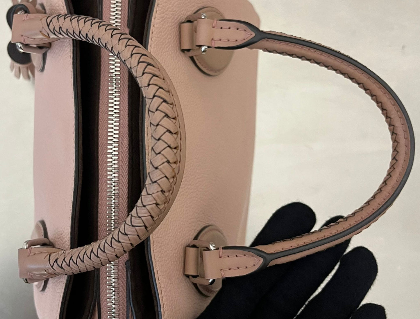 Louis Vuitton Haumea Magnolia Mahina