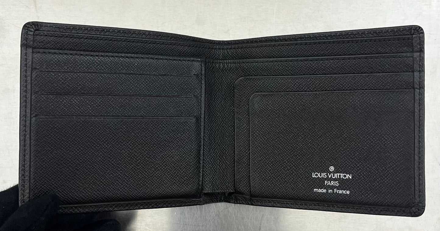 Louis Vuitton Wallet Taiga