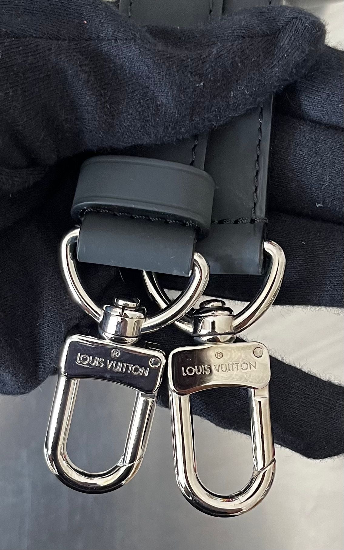 Louis Vuitton Porte Documents Jour
