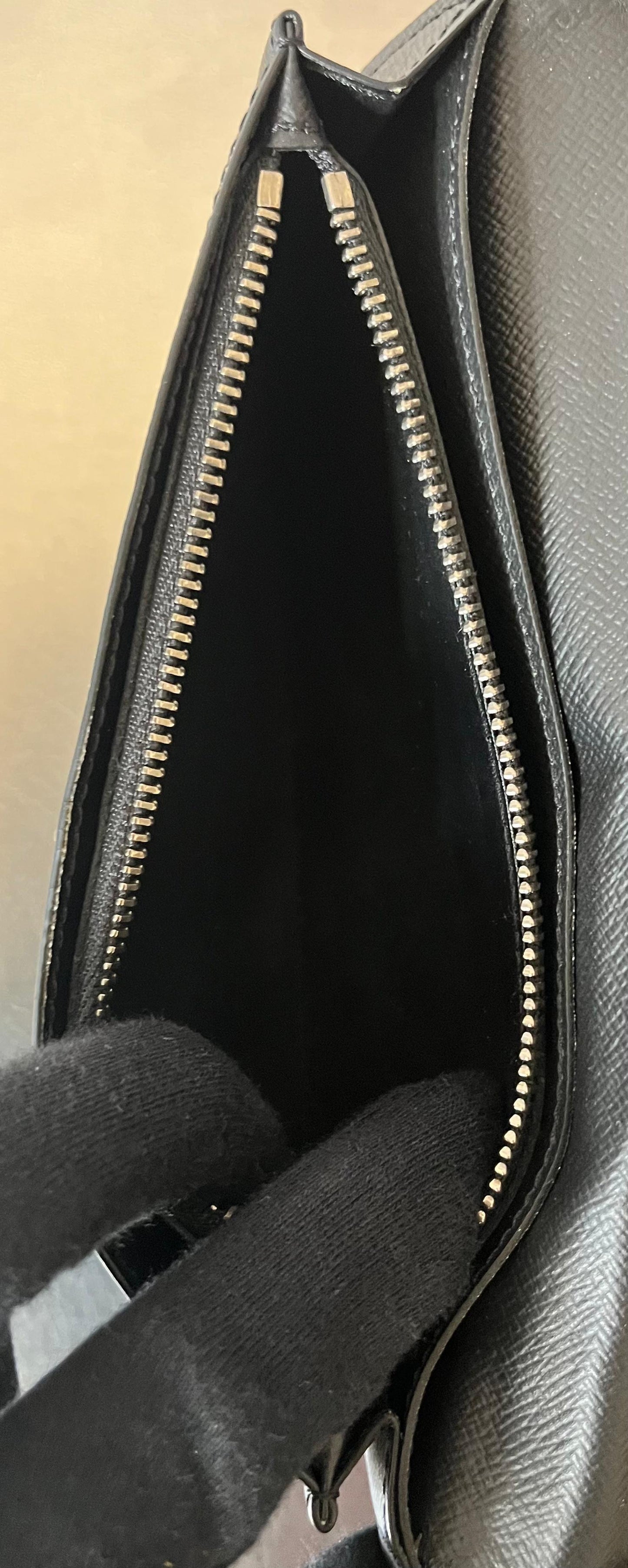 Louis Vuitton Brazza Monogram Eclipse