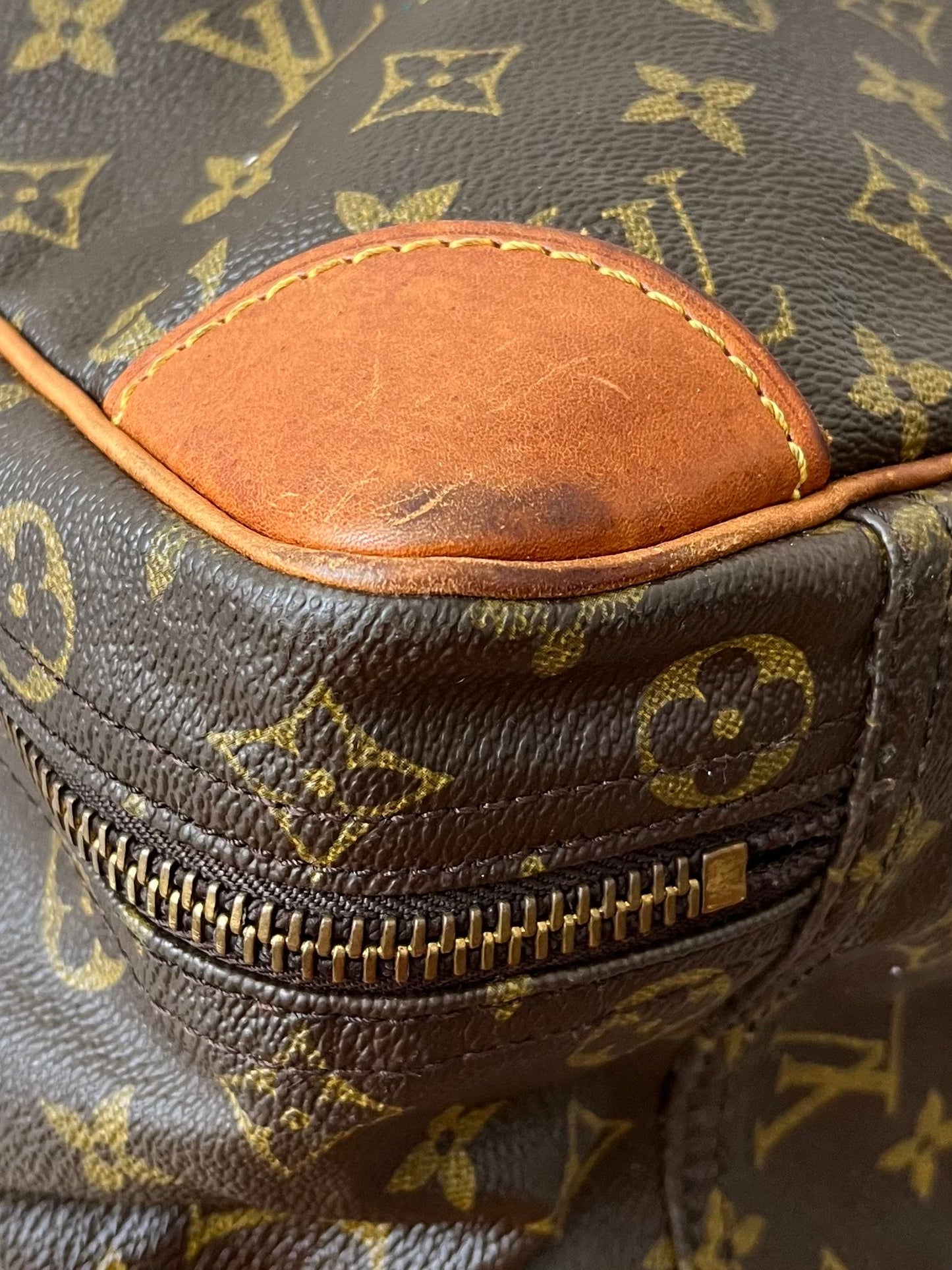 Louis Vuitton Sirius 50