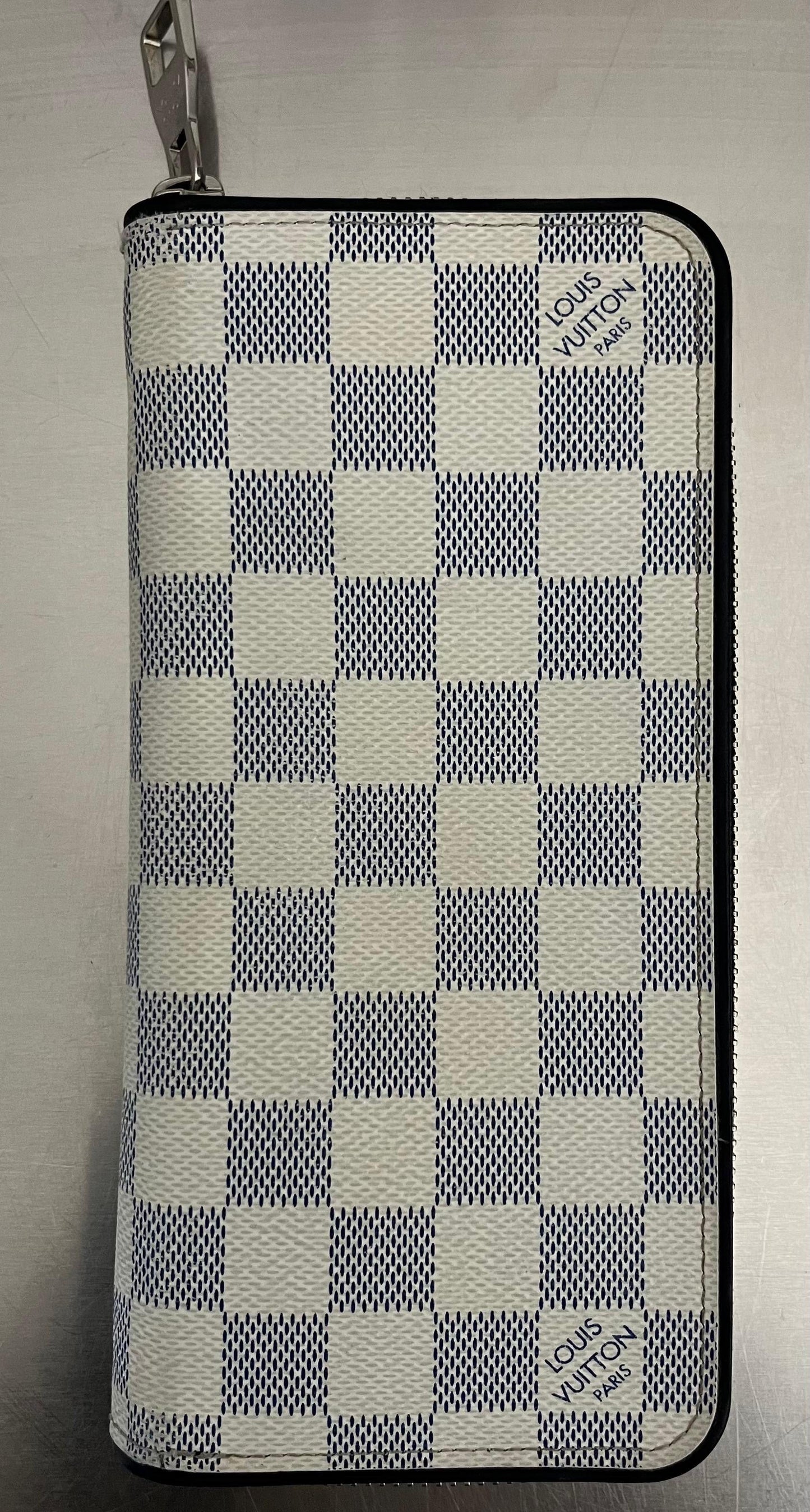 Louis Vuitton Zippy Vertical Damier Azur