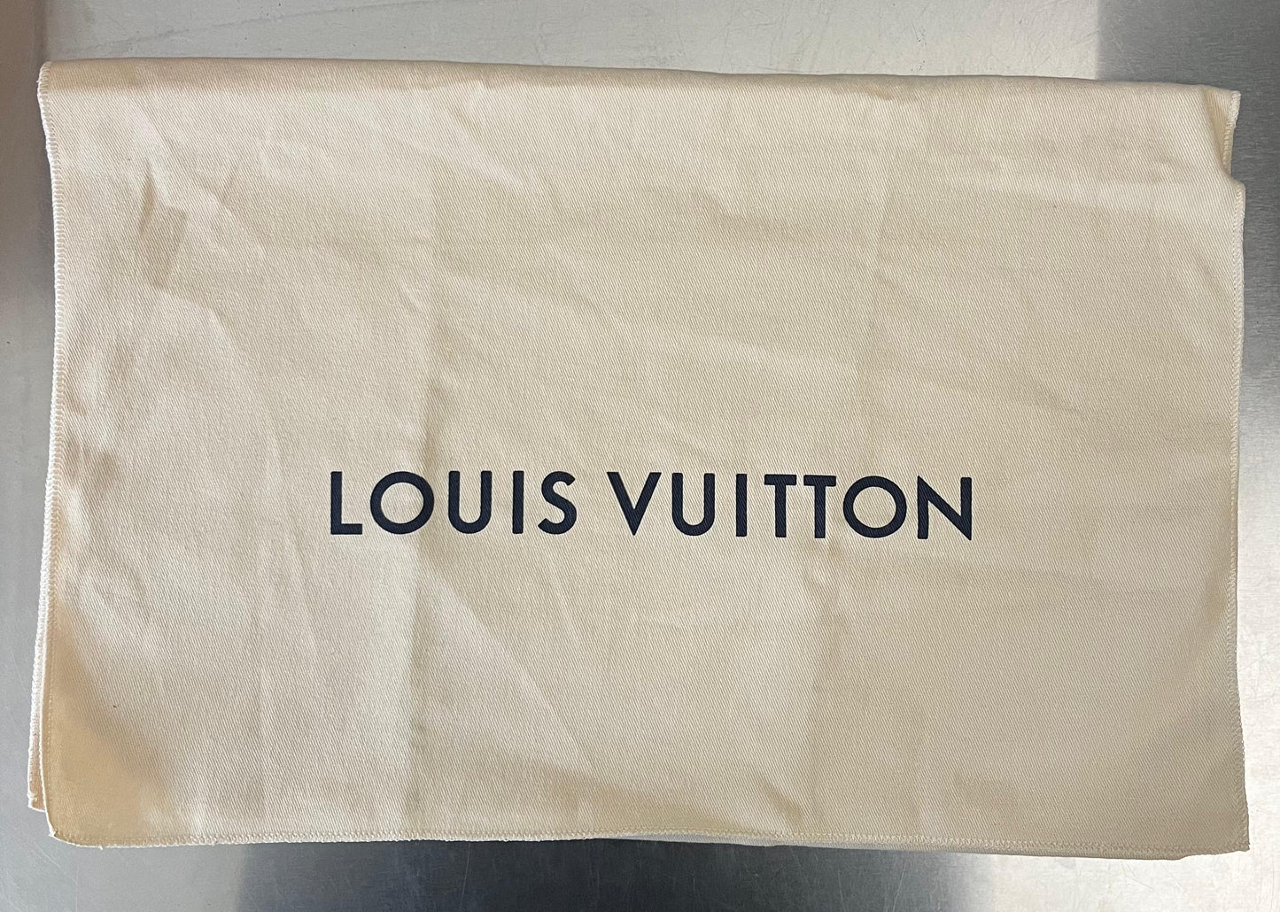 Louis Vuitton Hina PM