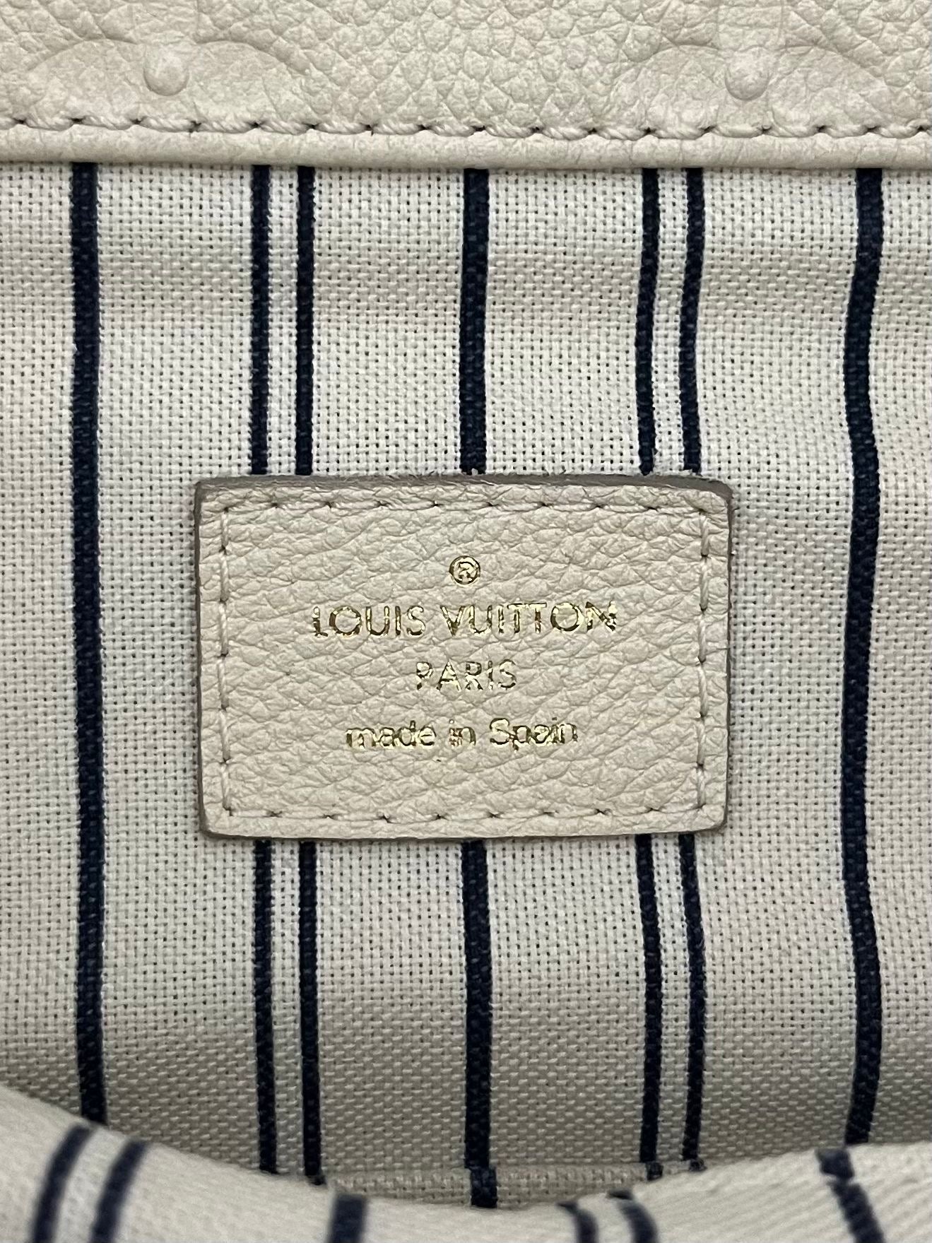Louis Vuitton Artsy MM