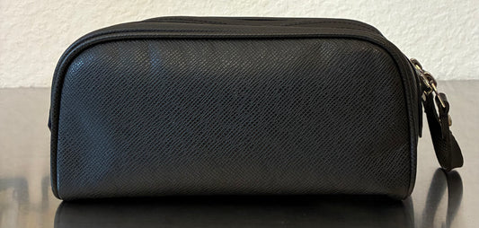 Louis Vuitton Trousse Ivan Taiga