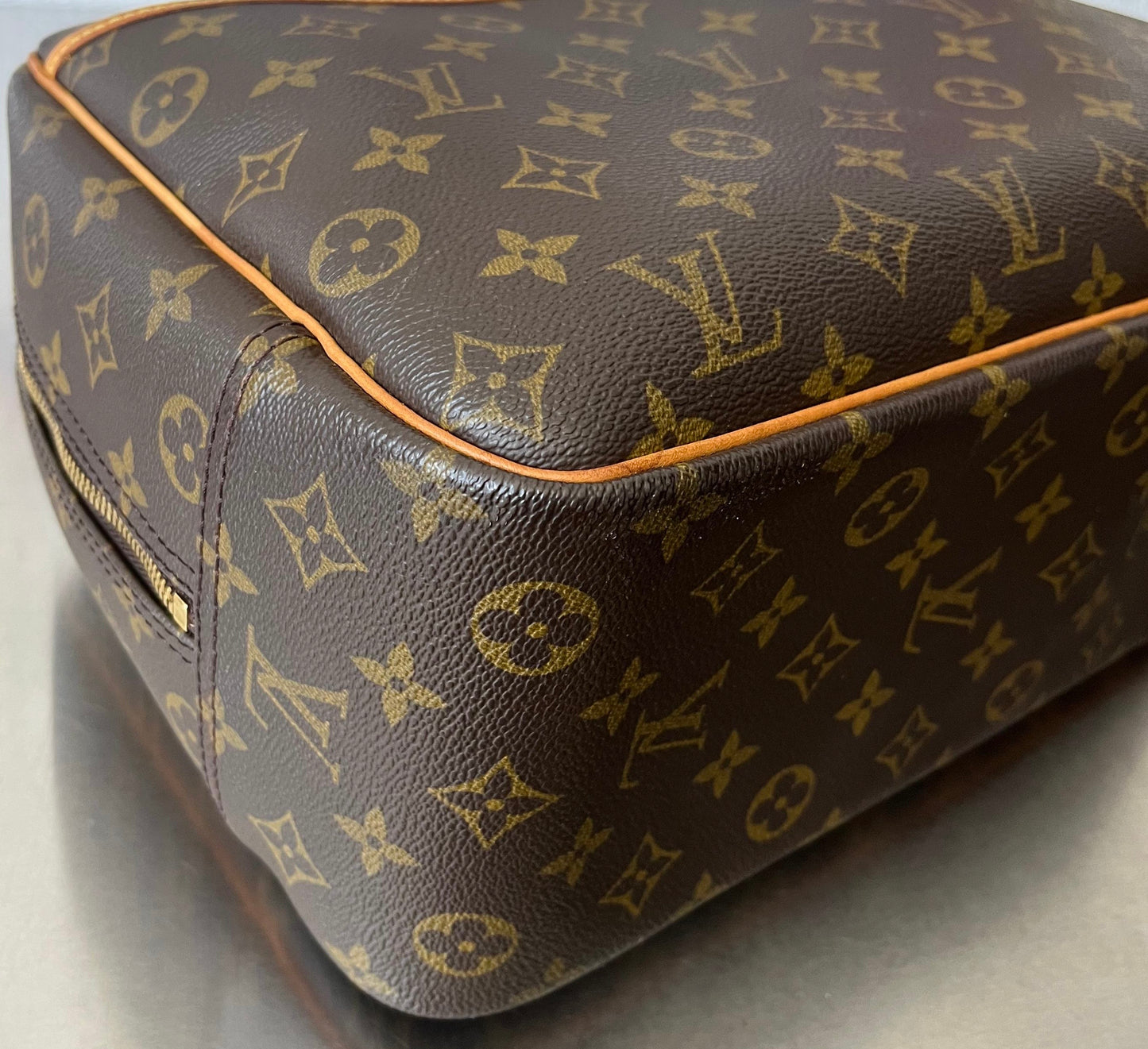 Louis Vuitton Deauville