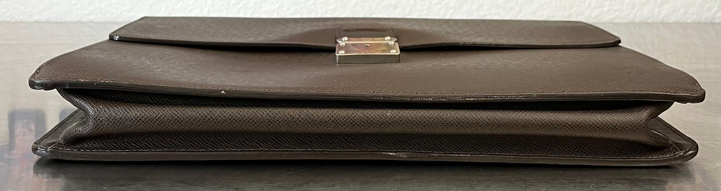 Louis Vuitton Laguito Taiga