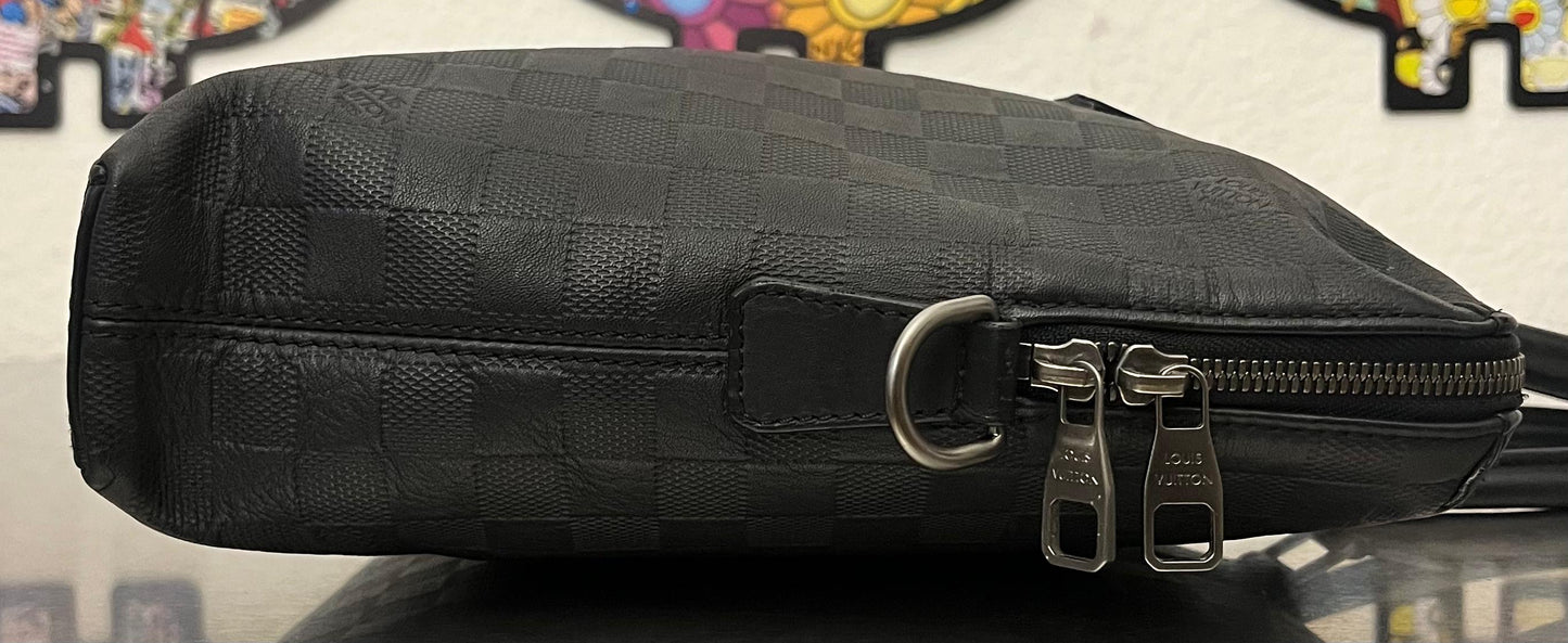 Louis Vuitton Porte Documents Jour Infini