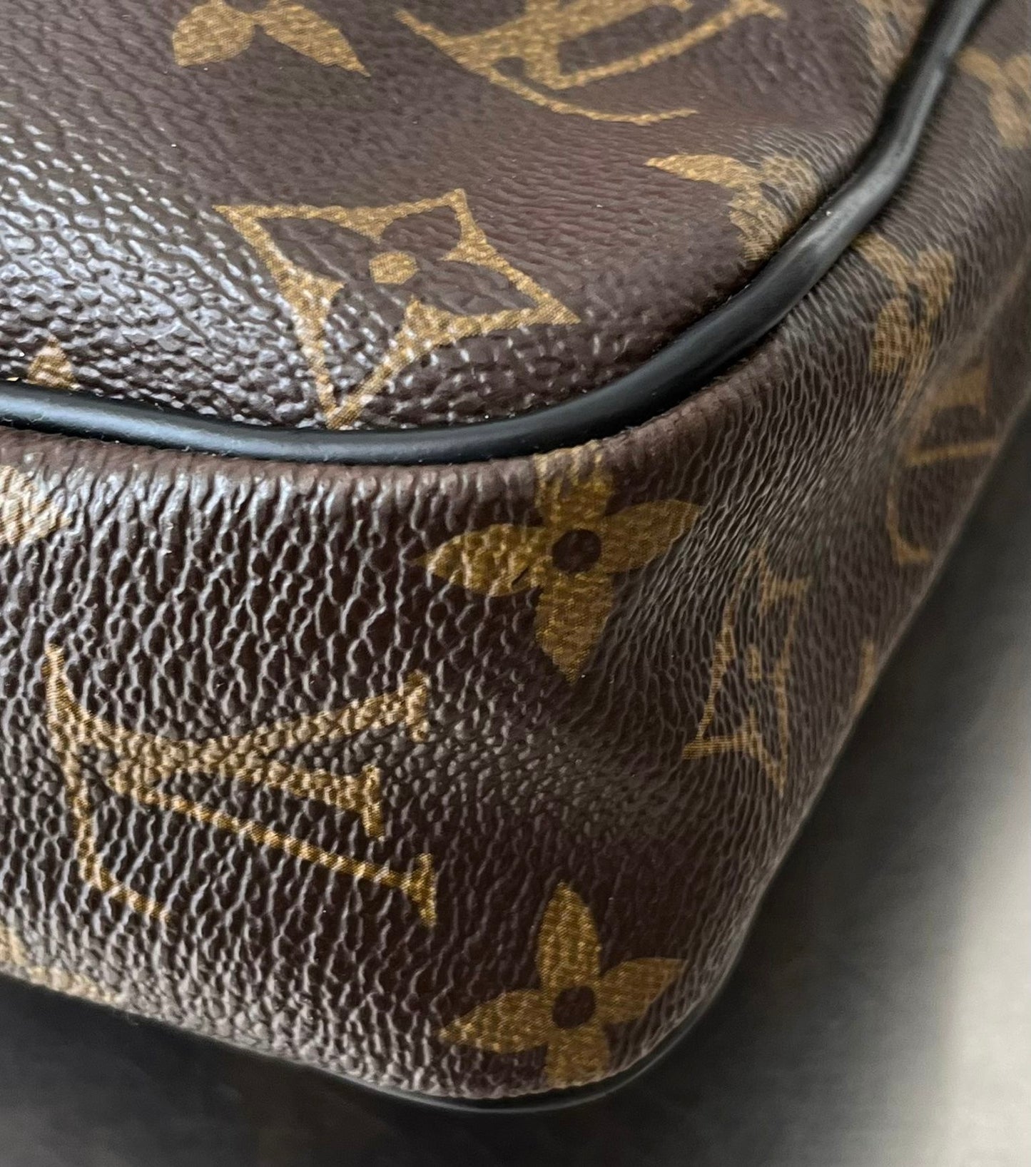 Louis Vuitton Porte-Documents Voyage Macassar