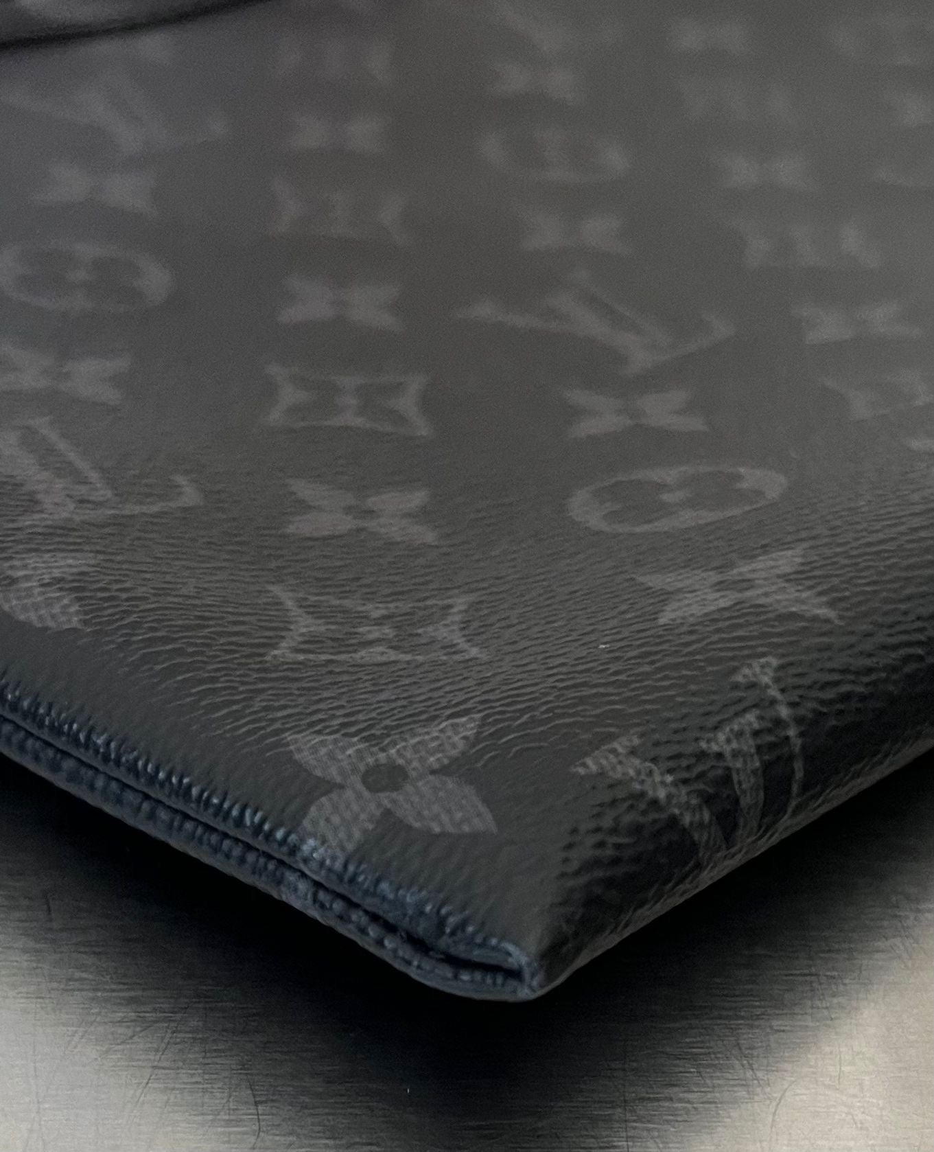 Louis Vuitton Pochette To-Go