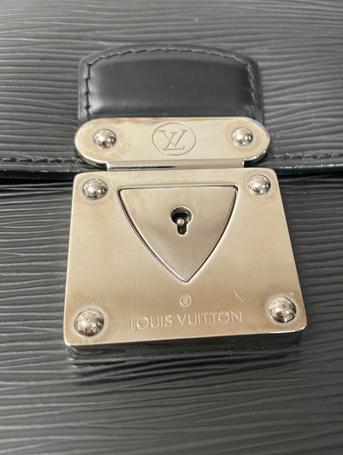 Louis Vuitton Robust Epi