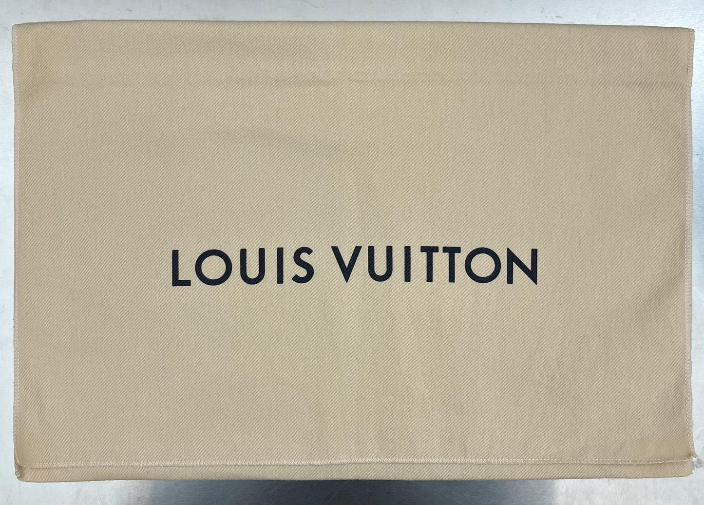 Louis Vuitton Brea MM Vernis