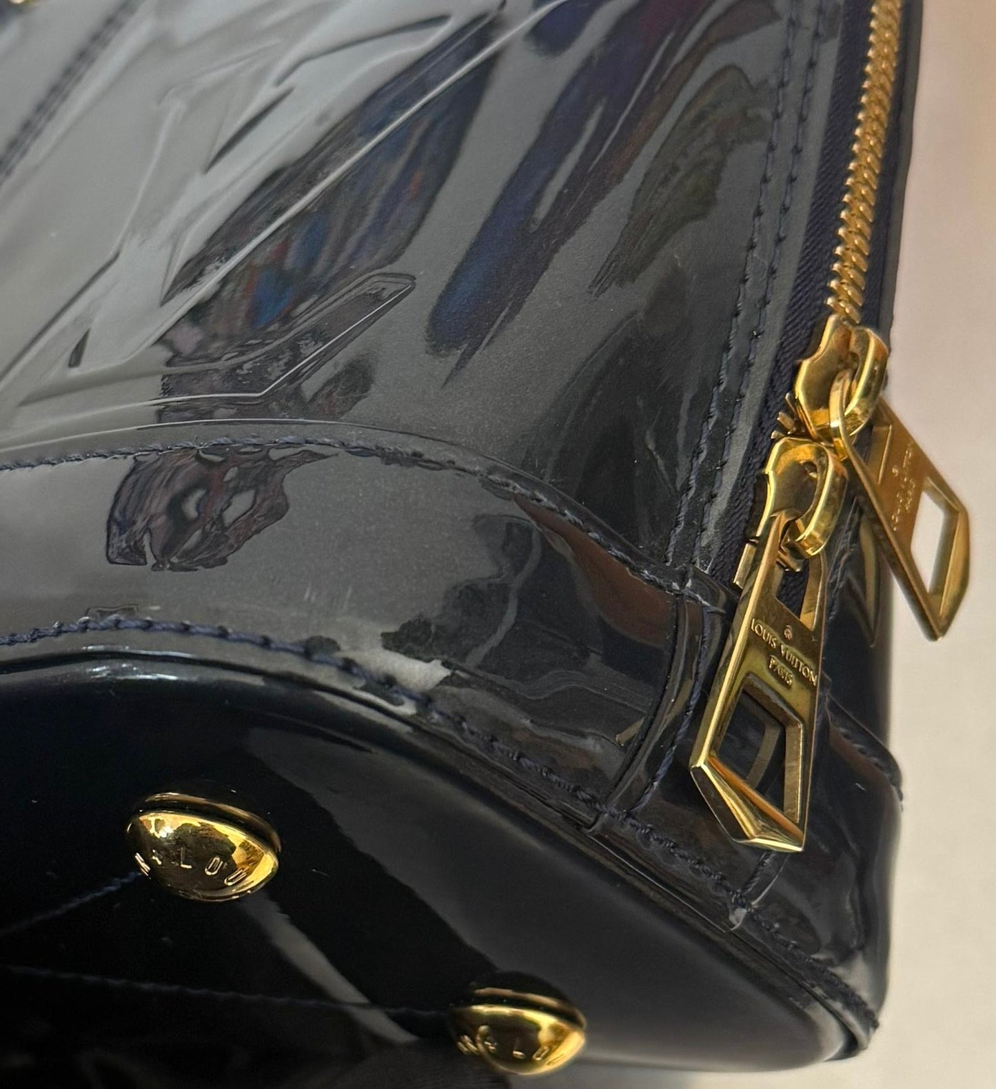 Louis Vuitton Alma BB Vernis Miroir