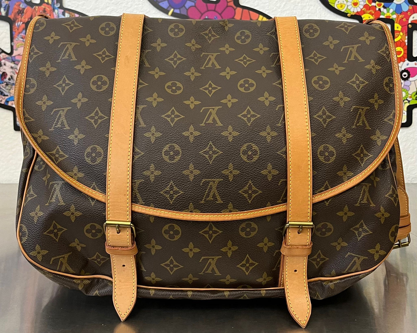 Louis Vuitton Saumur 43