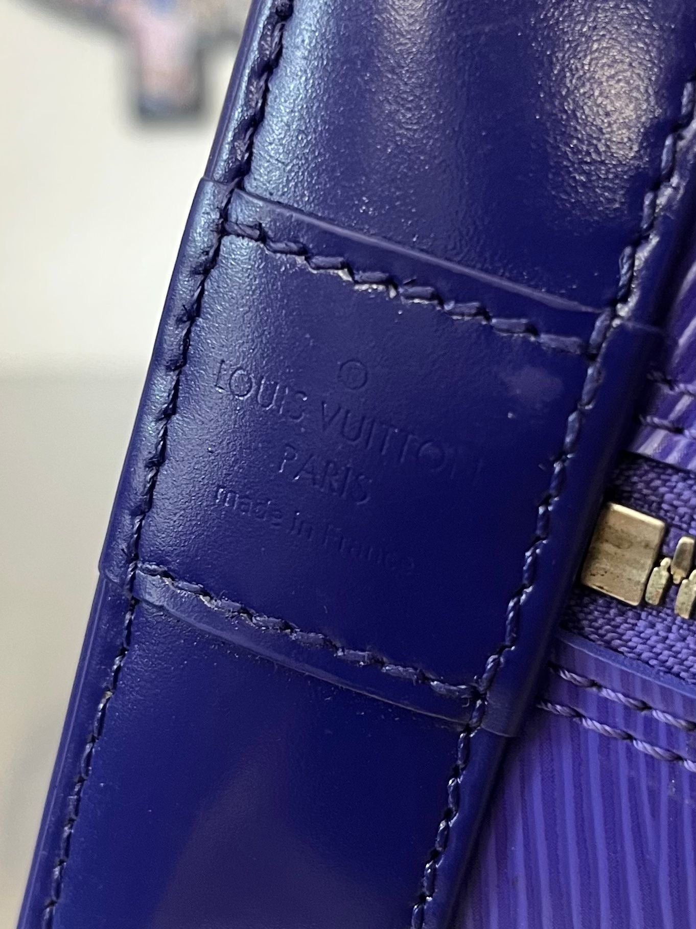 Louis Vuitton Alma GM Epi