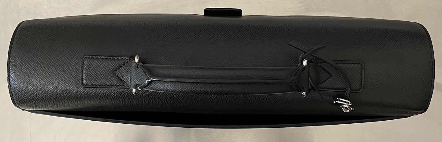 Louis Vuitton Neo Robusto 2 Taiga