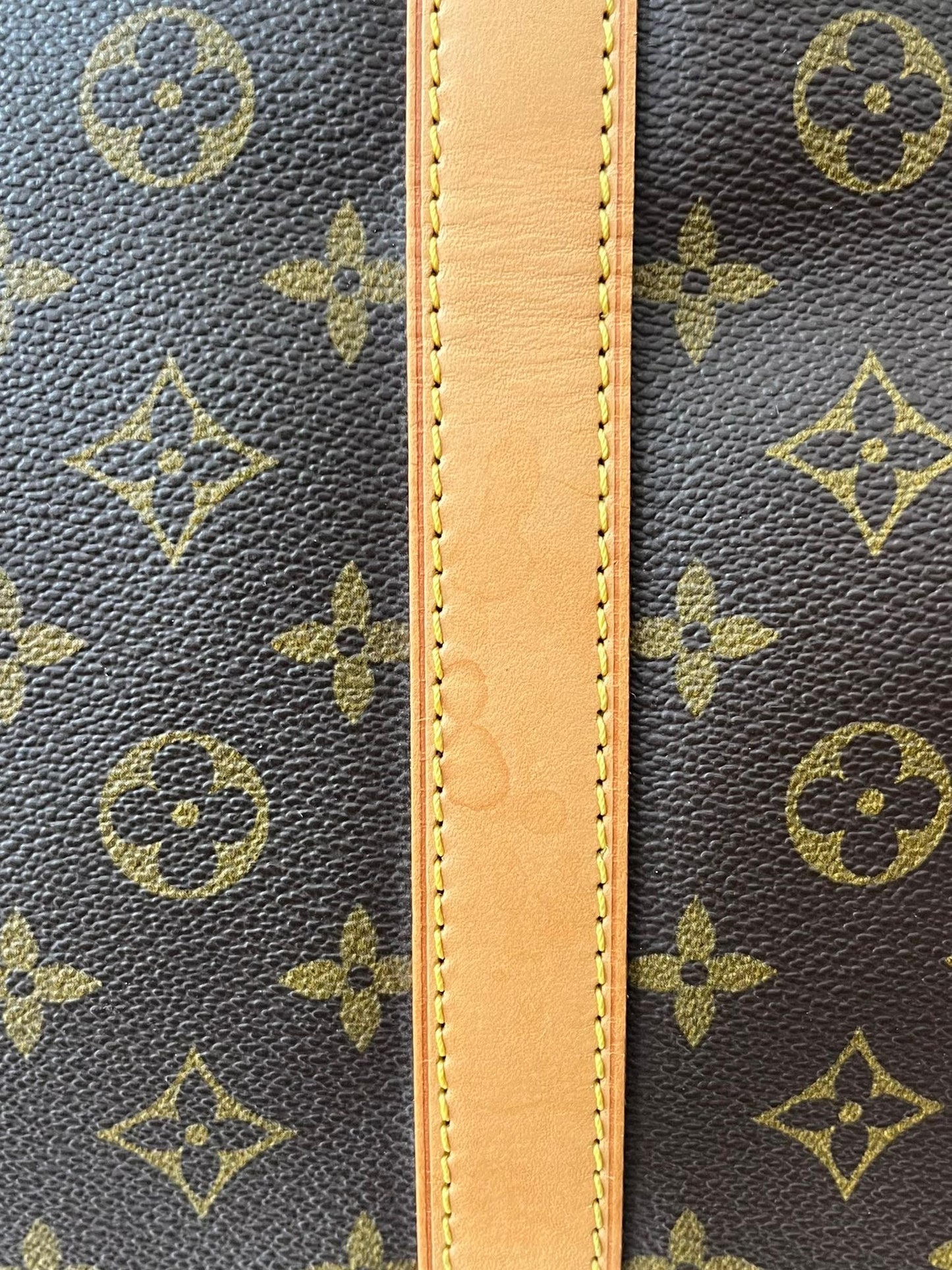 Louis Vuitton Keepall 55 Bandouliere