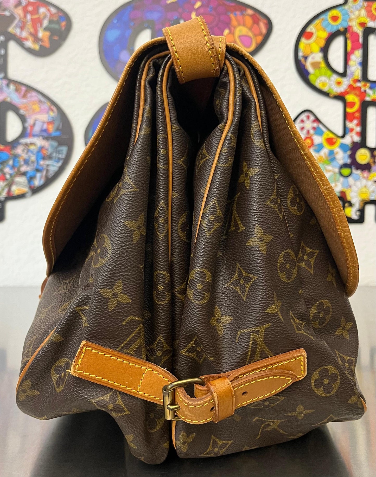 Louis Vuitton Saumur 35