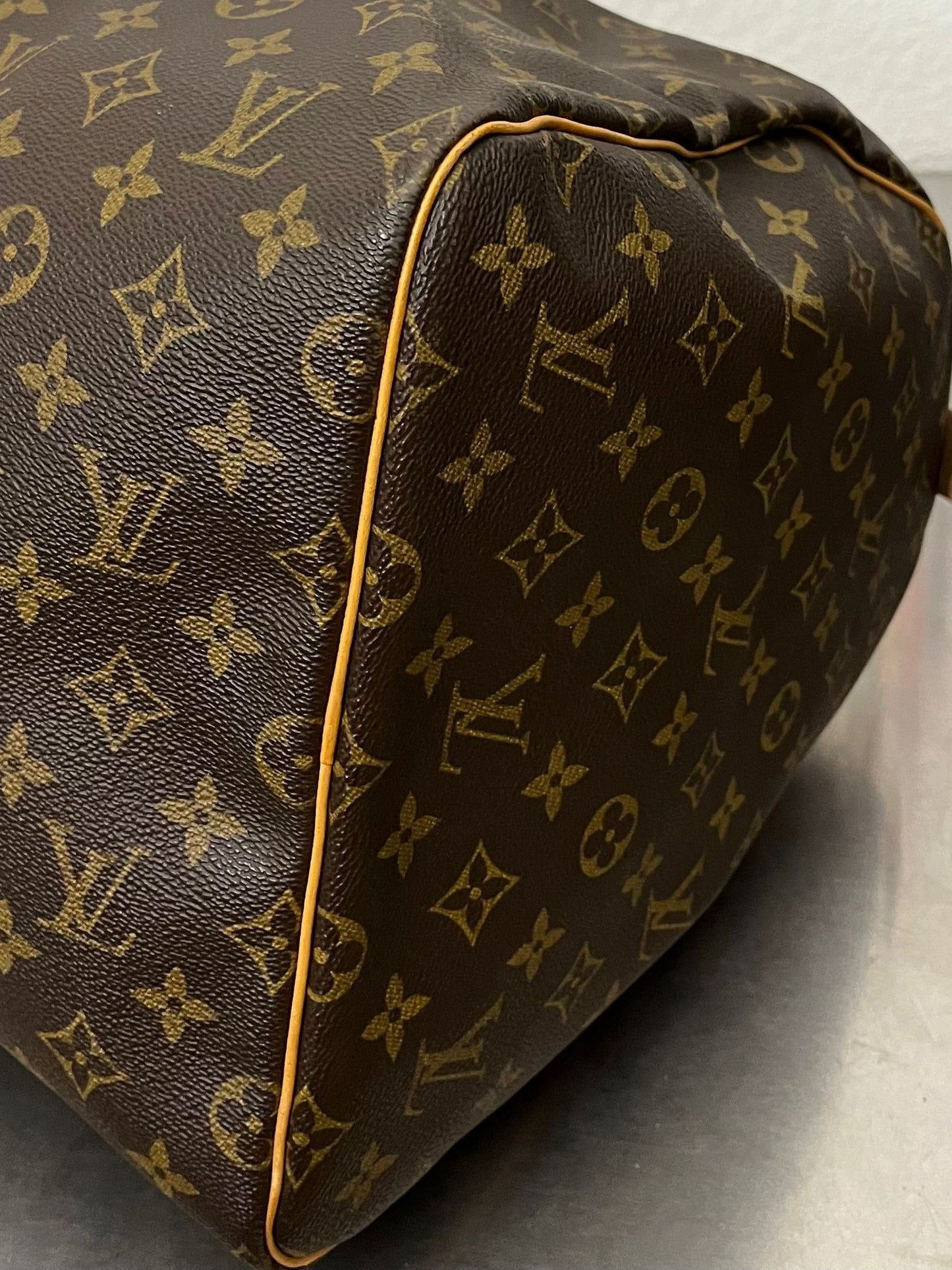 Louis Vuitton Keepall 55