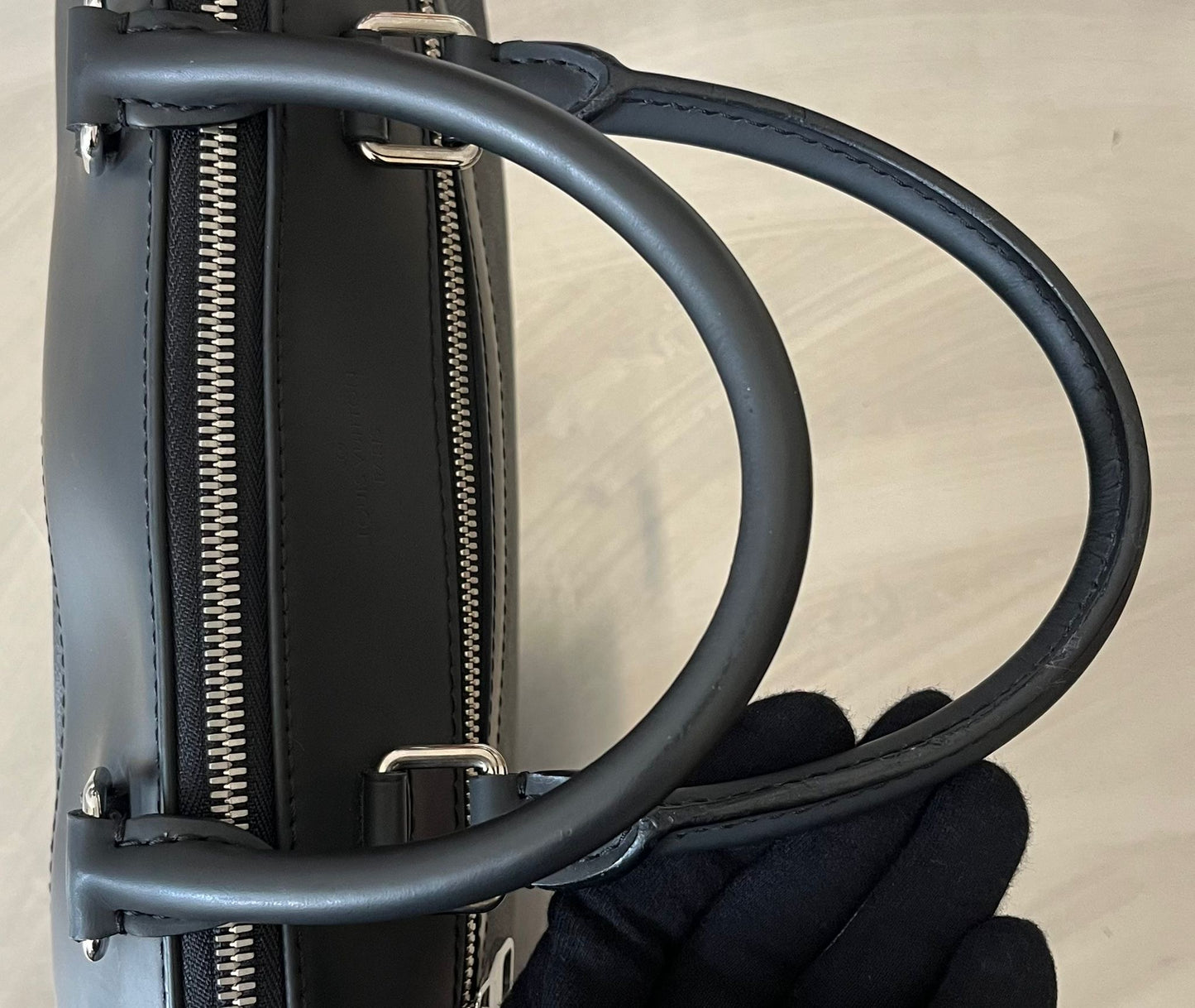 Louis Vuitton Porte Documents Jour