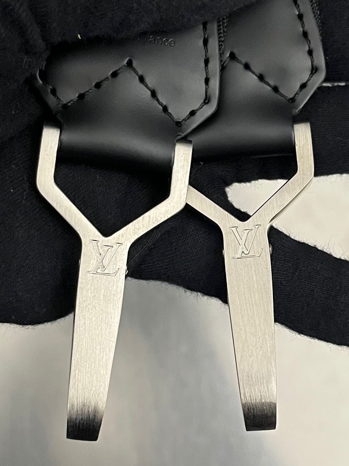 Louis Vuitton Cinq Cintre Kleidersack