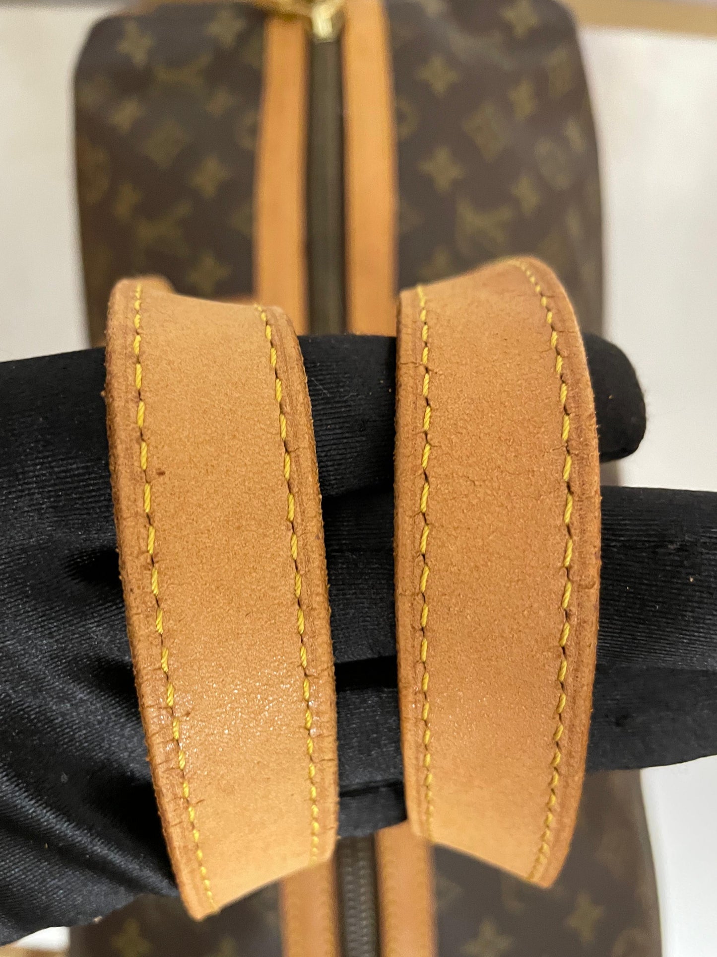 Louis Vuitton Sac Souple 45