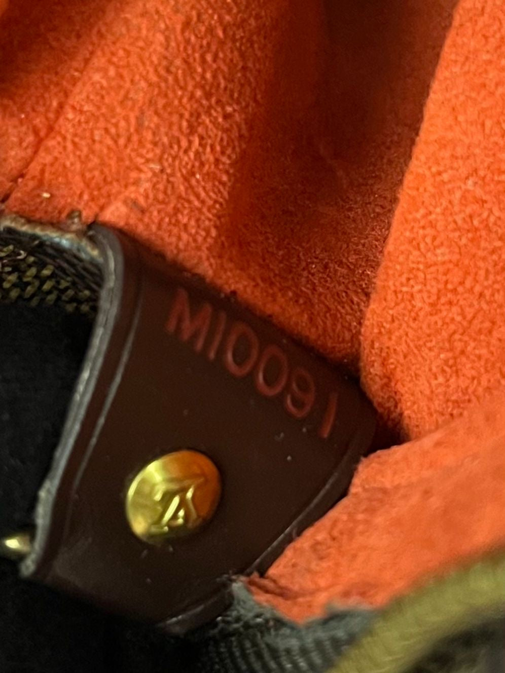 Louis Vuitton Looping GM Damier