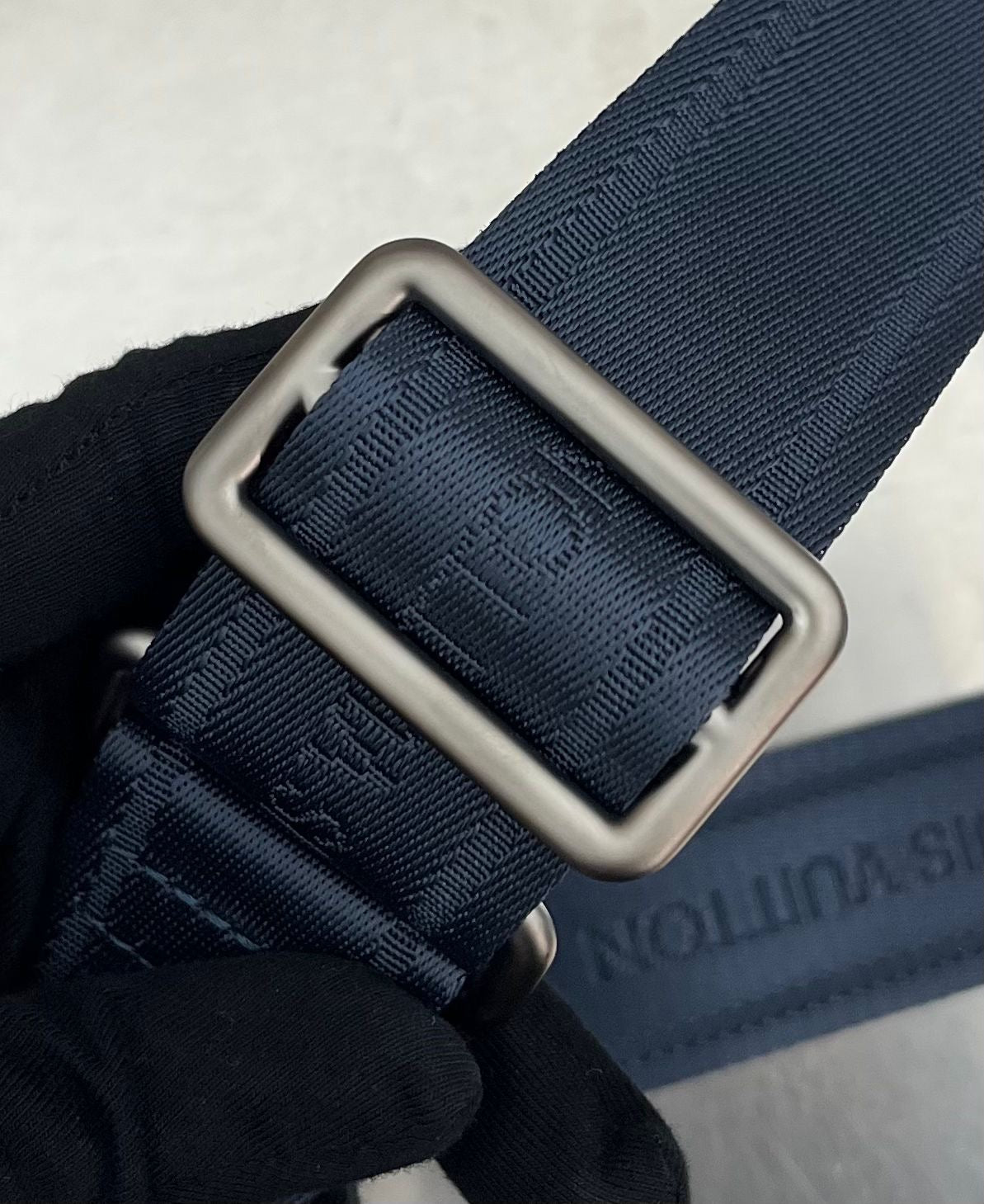 Louis Vuitton Porte Documents Jour Damier Infini Cosmos