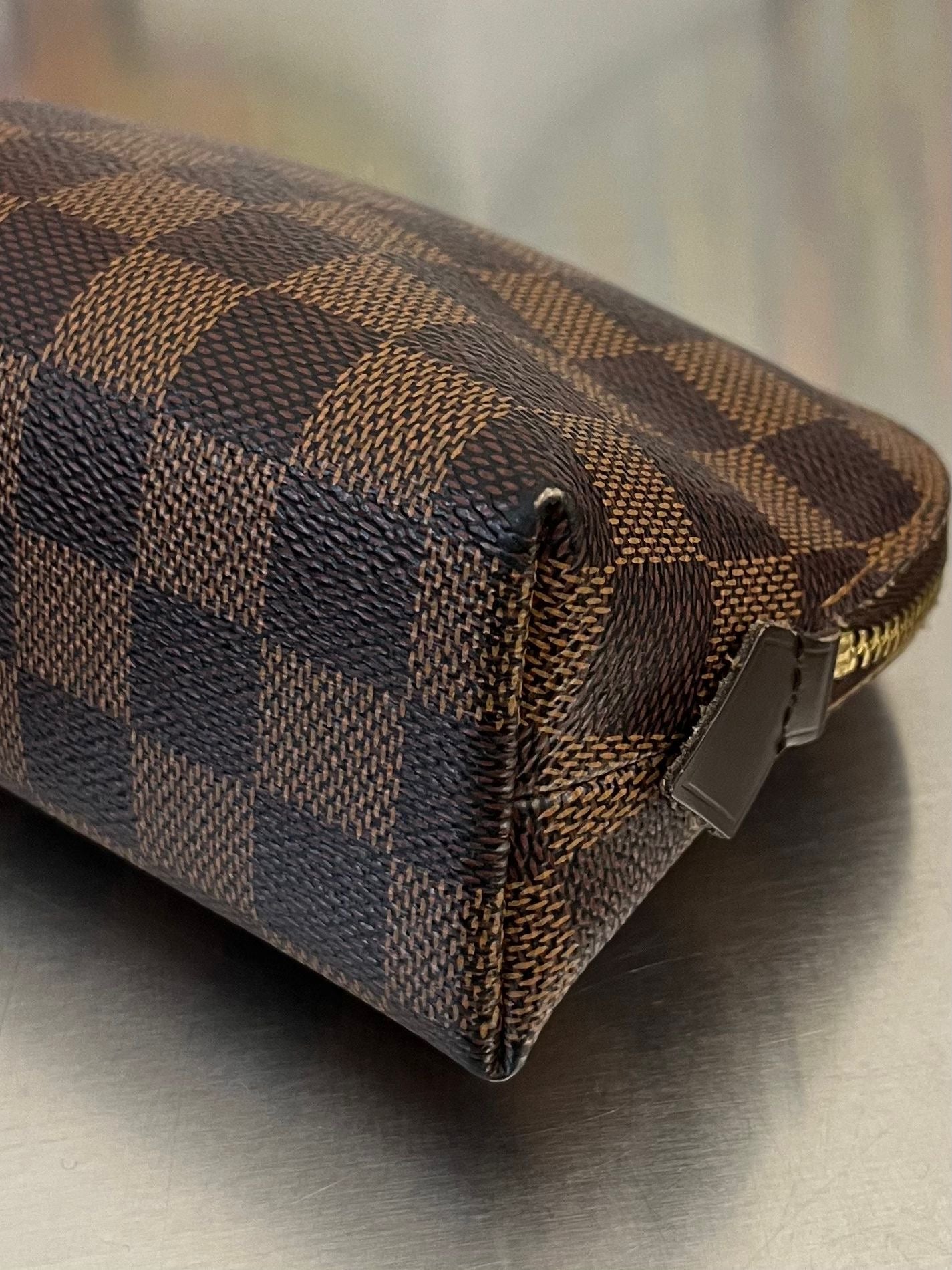 Louis Vuitton Damier Cosmetic Pochette PM
