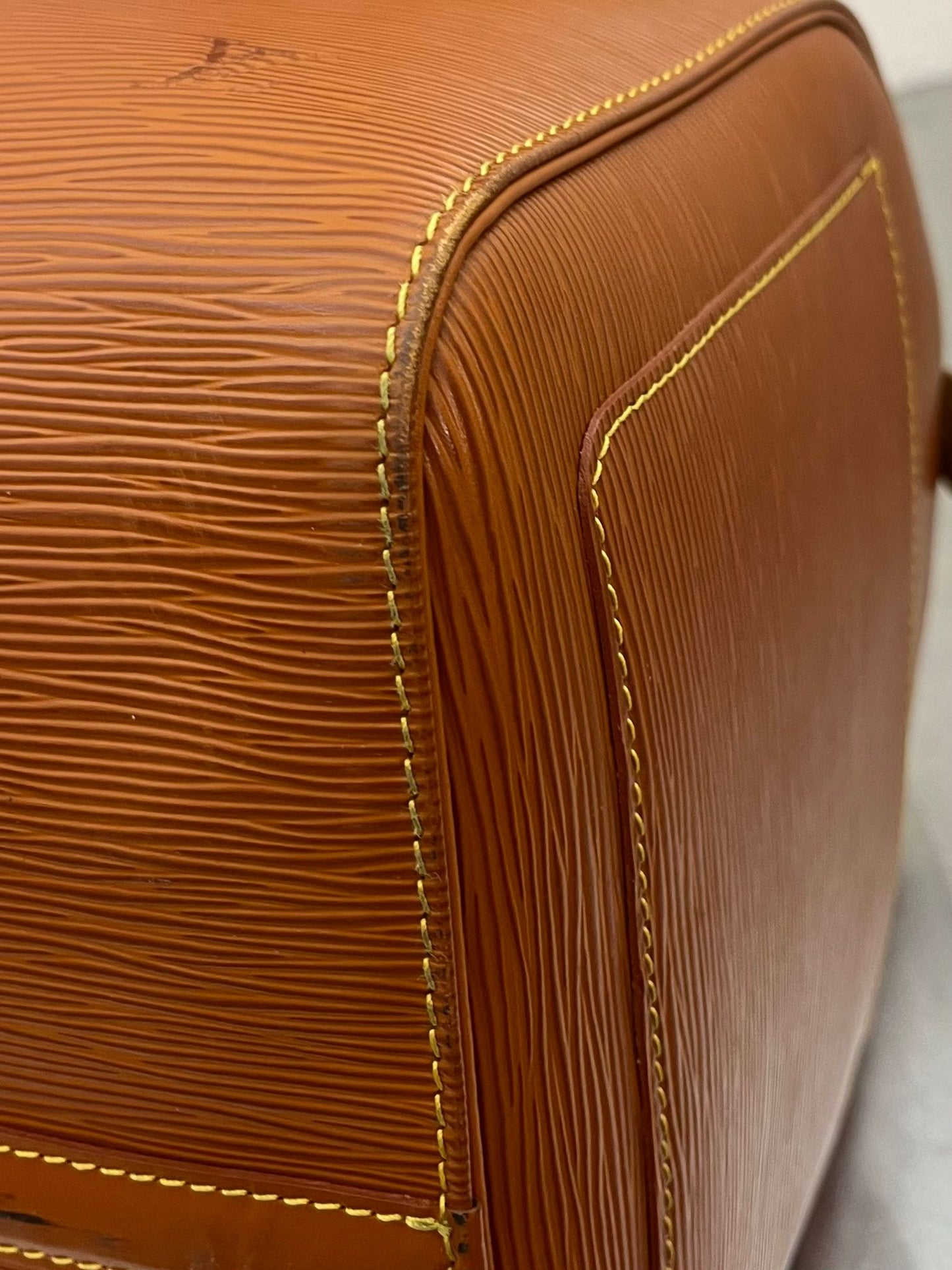 Louis Vuitton Keepall 55 Epi Leder