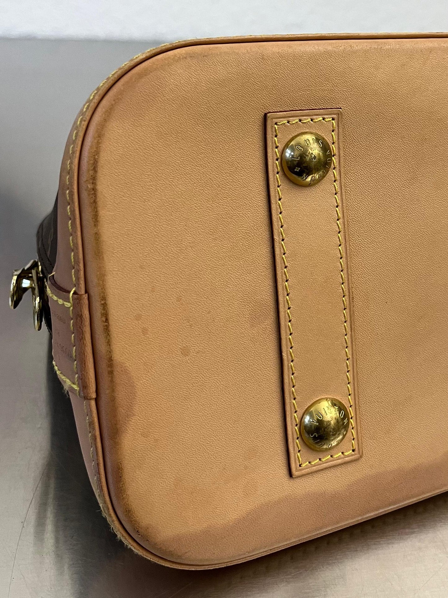 Louis Vuitton Alma PM