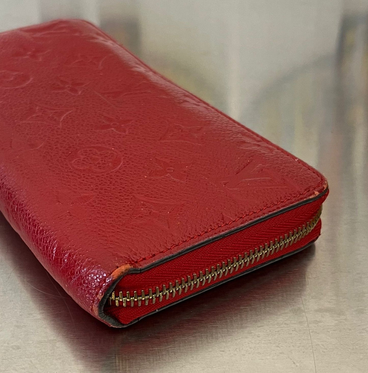 Louis Vuitton Zippy Monogram Empreinte Leder