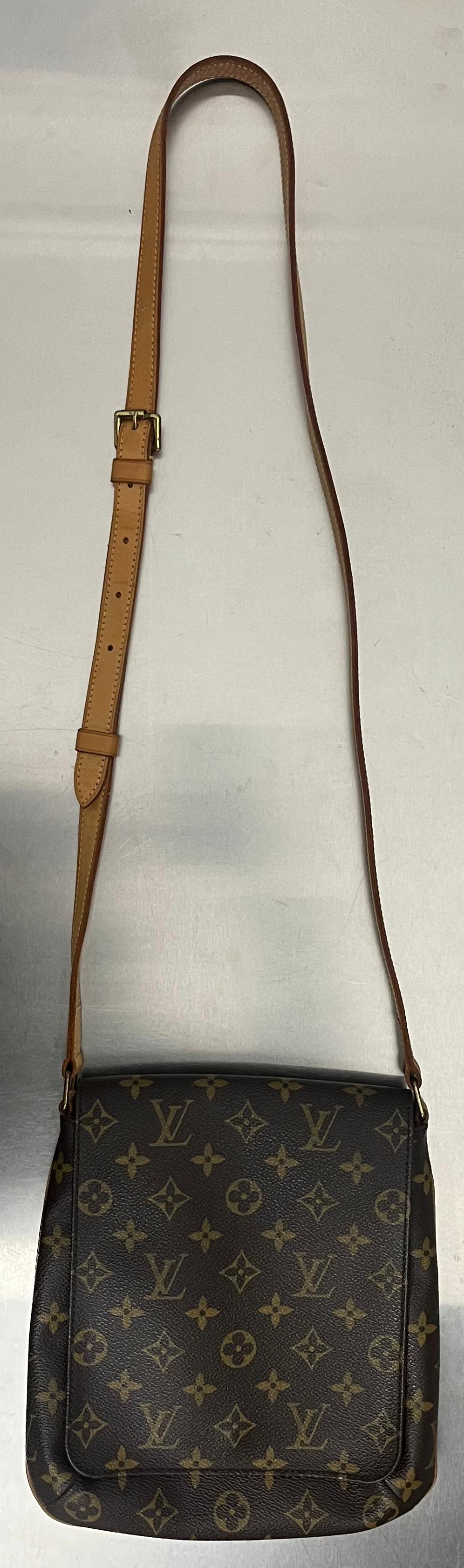 Louis Vuitton Musette Salsa