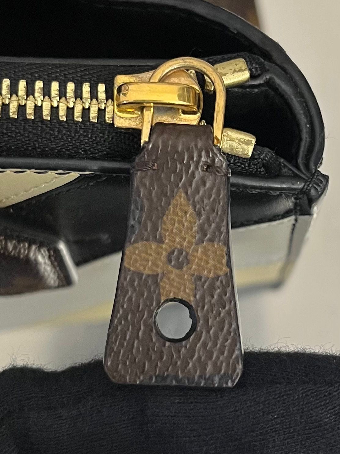 Louis Vuitton City Steamer PM