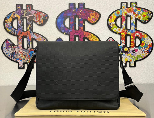 Louis Vuitton District Infini Leder