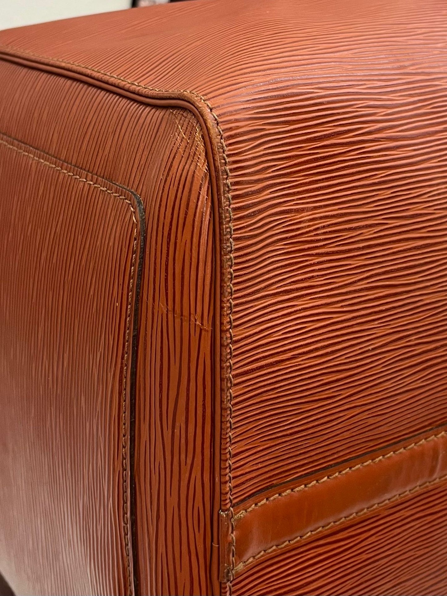 Louis Vuitton Keepall 55 Epi