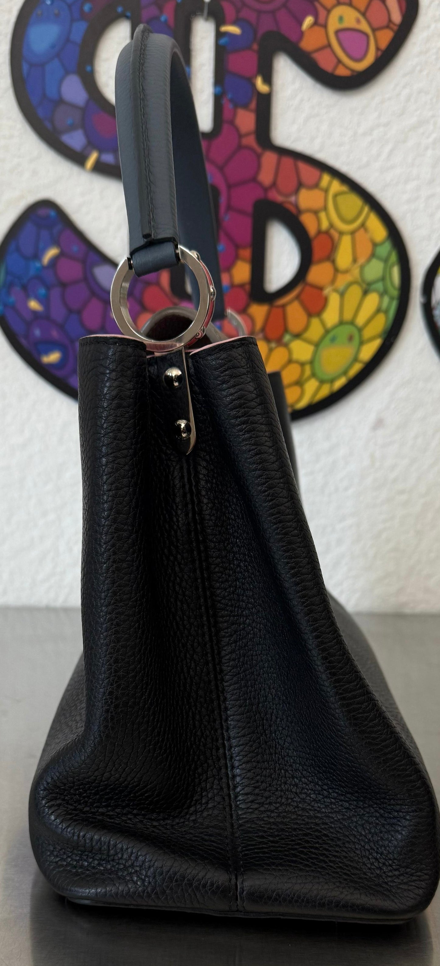 Louis Vuitton Capucines MM