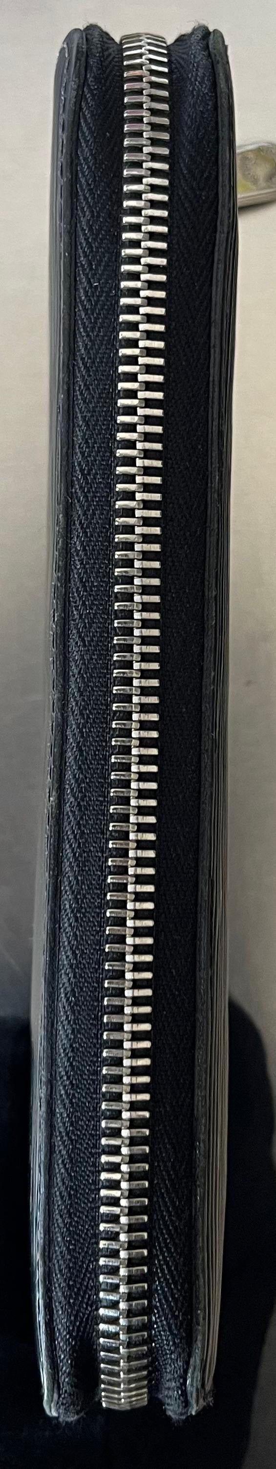 Louis Vuitton Zippy Epi Electric Leder