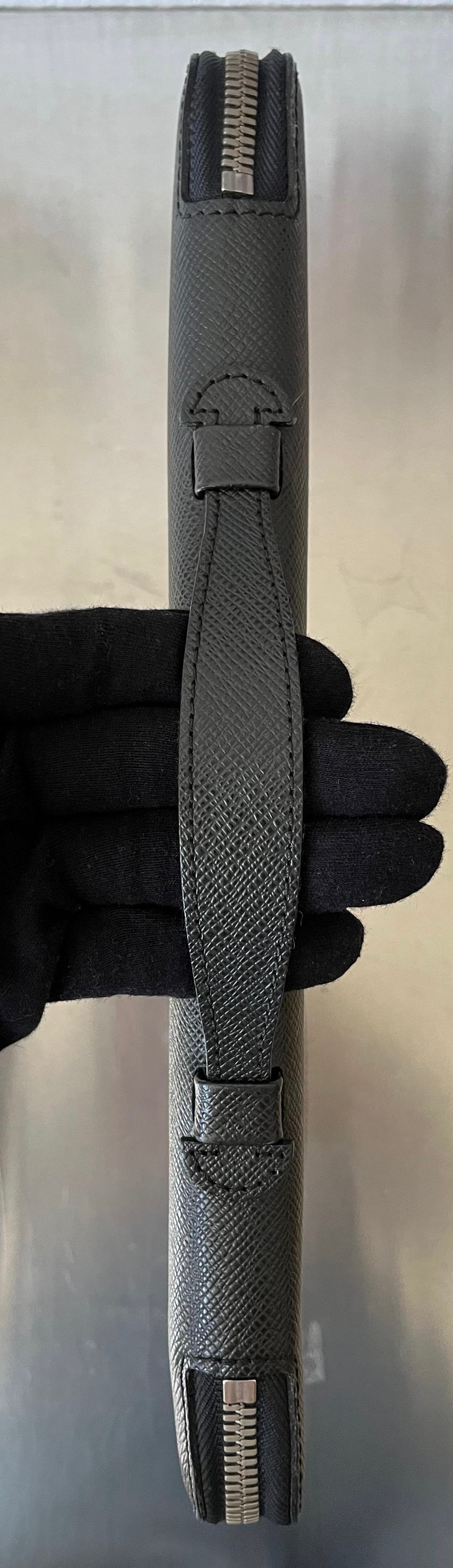 Louis Vuitton Vladimir Taiga