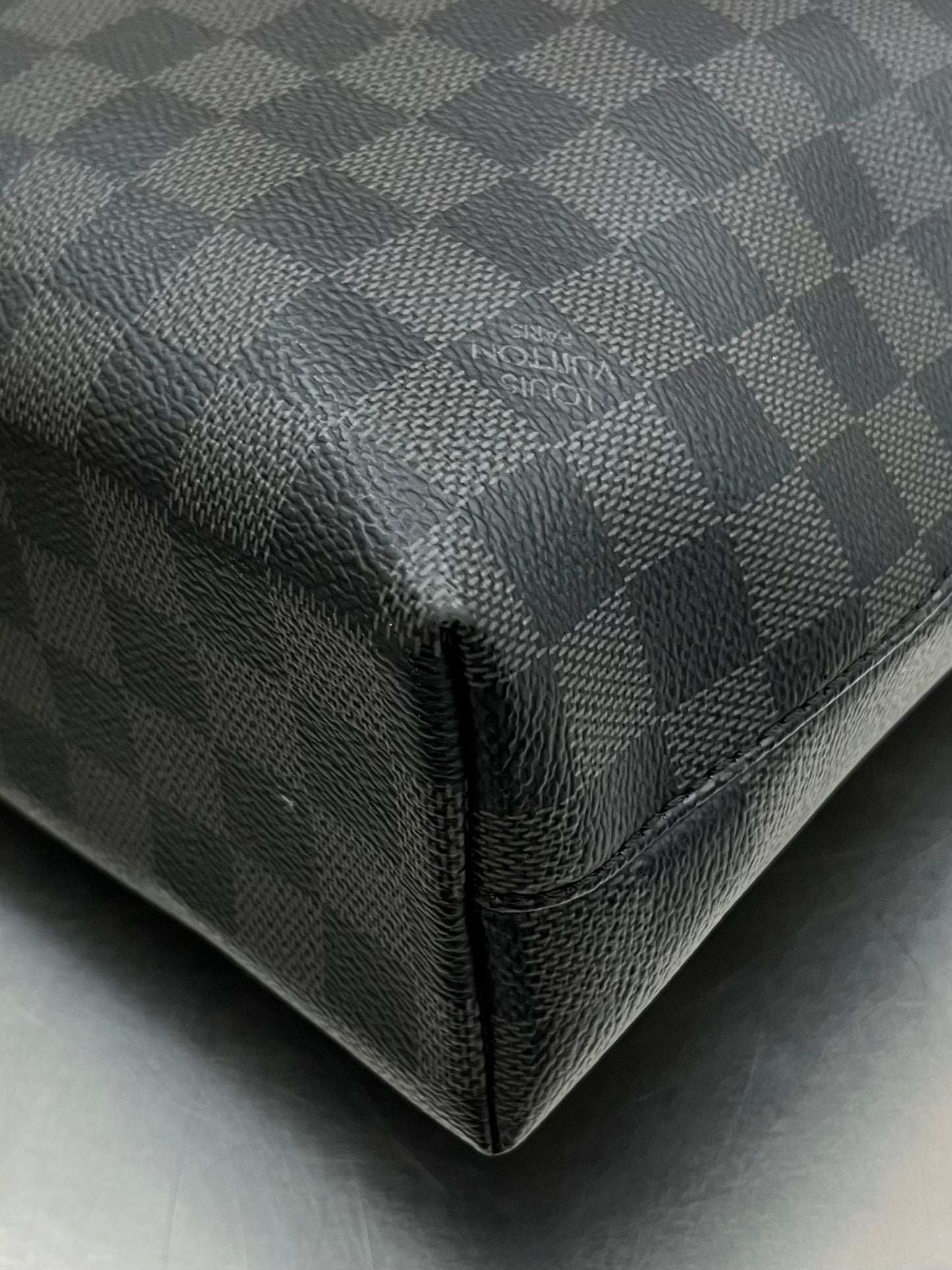 Louis Vuitton 7 Days A Week