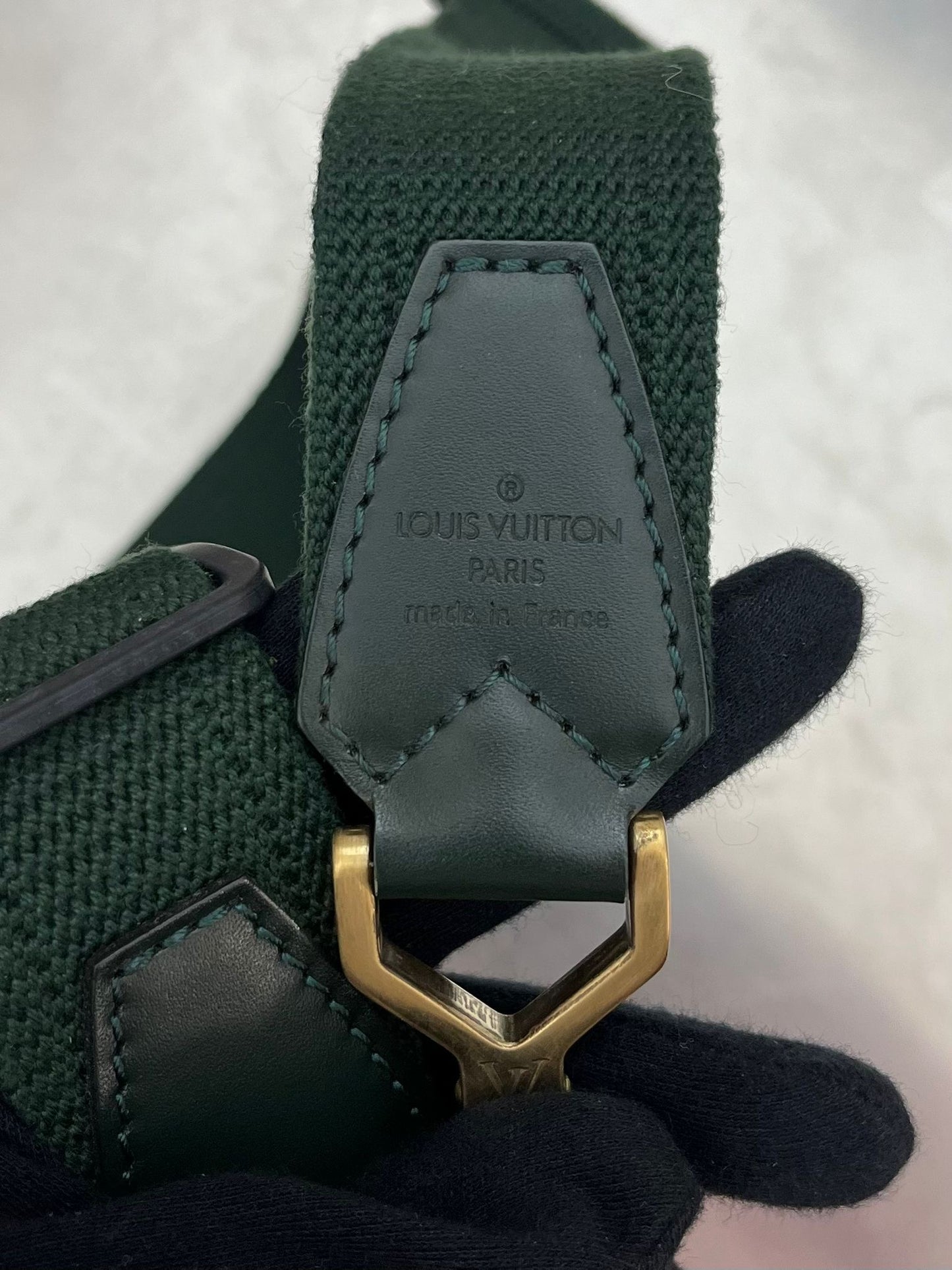 Louis Vuitton Kendall GM Taiga