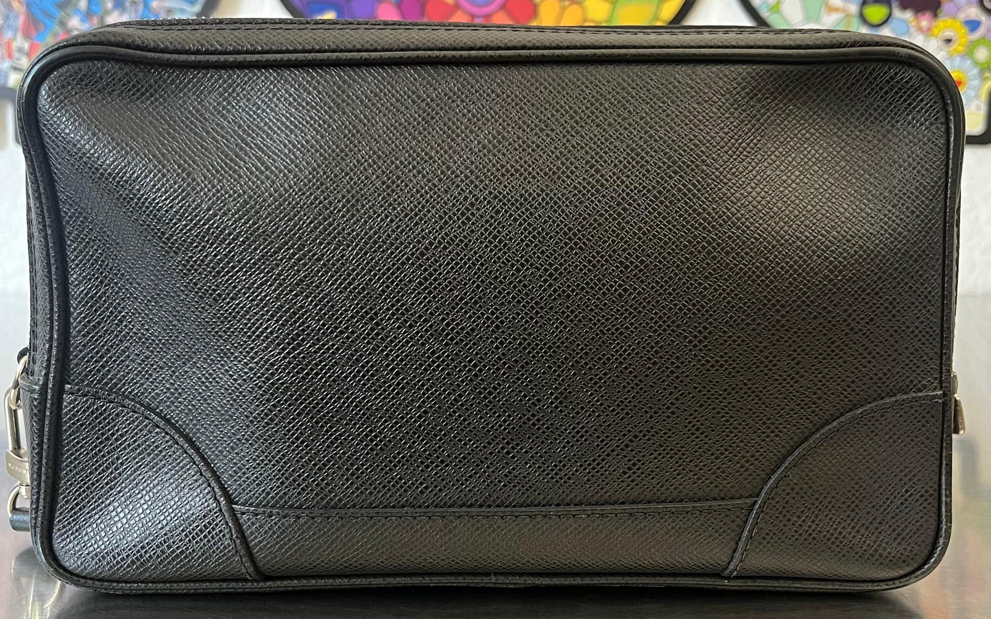 Louis Vuitton Pavel Taiga Leder