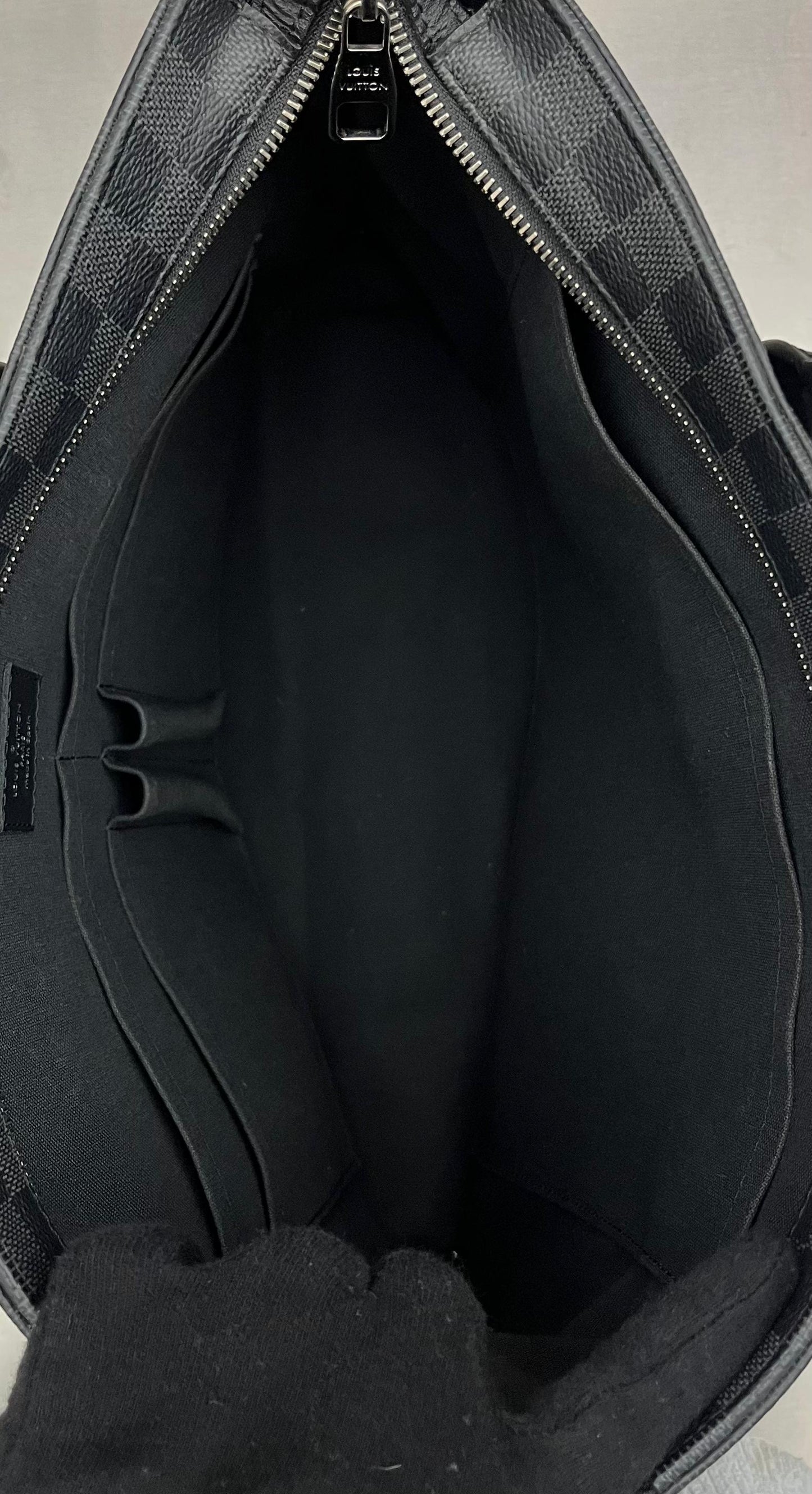 Louis Vuitton 7 Days A Week