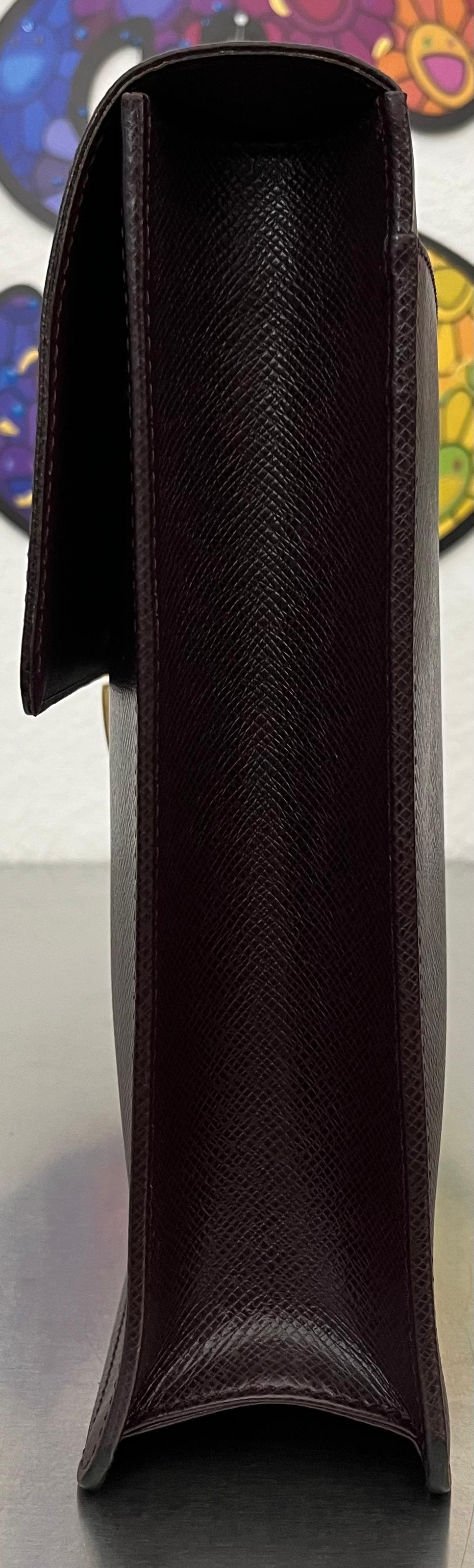 Louis Vuitton Angara Taiga