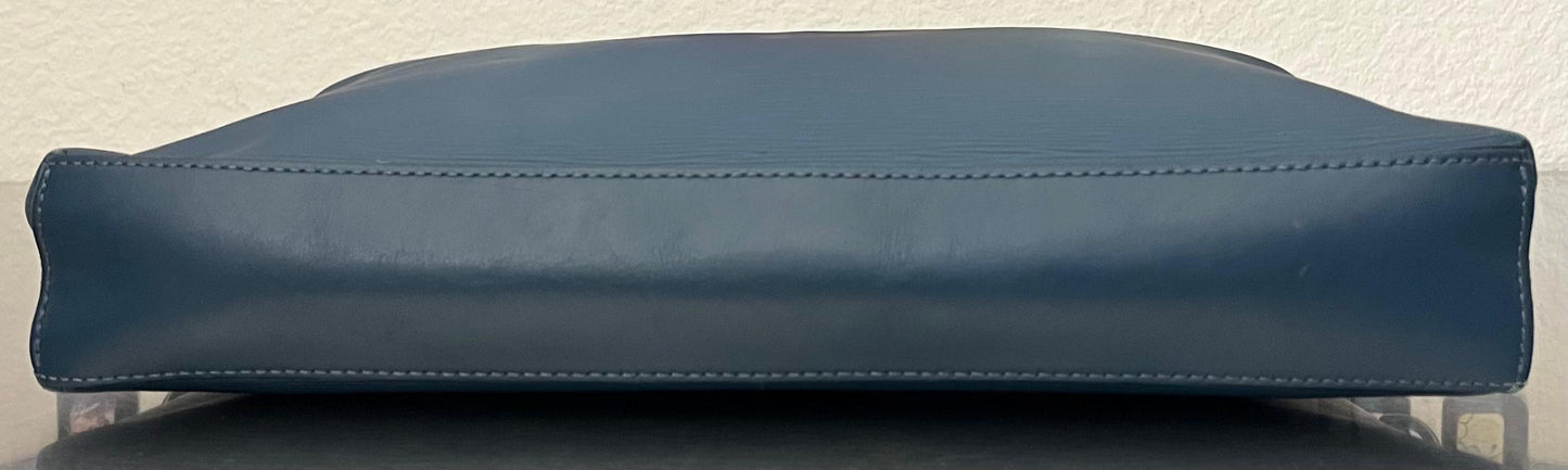 Louis Vuitton Porte Documents Jour Epi